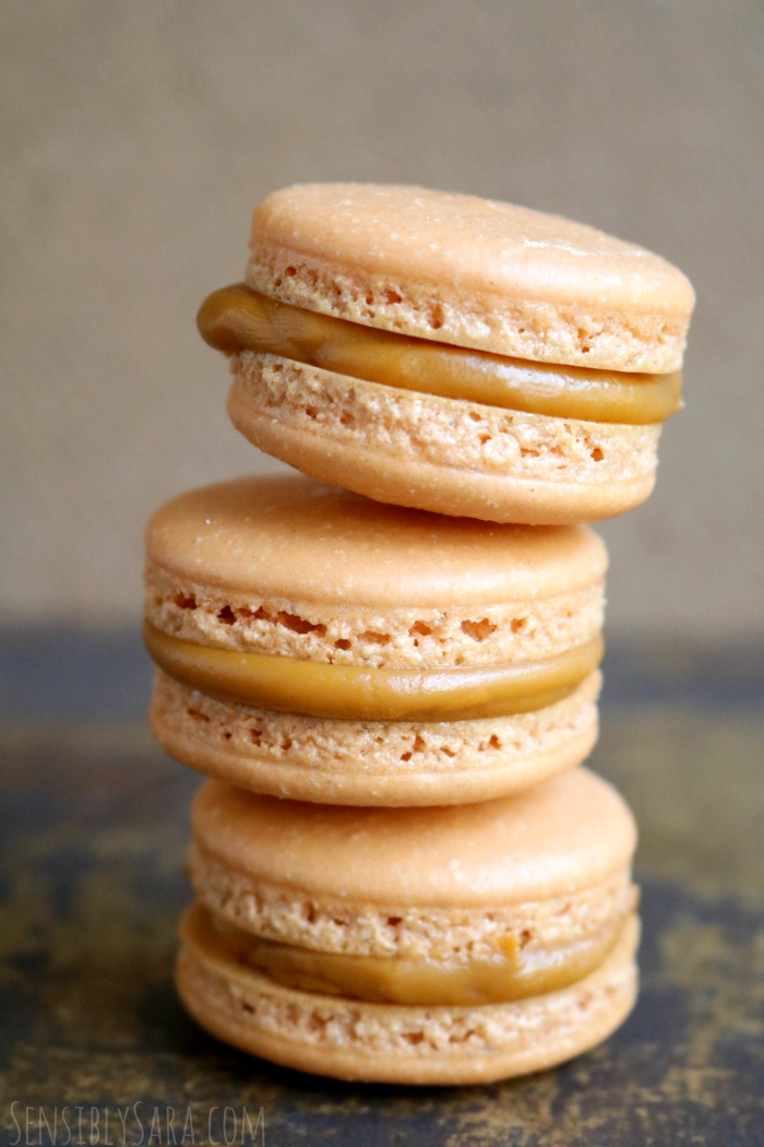 Butterbeer Macarons Recipe for Harry Potter Fans